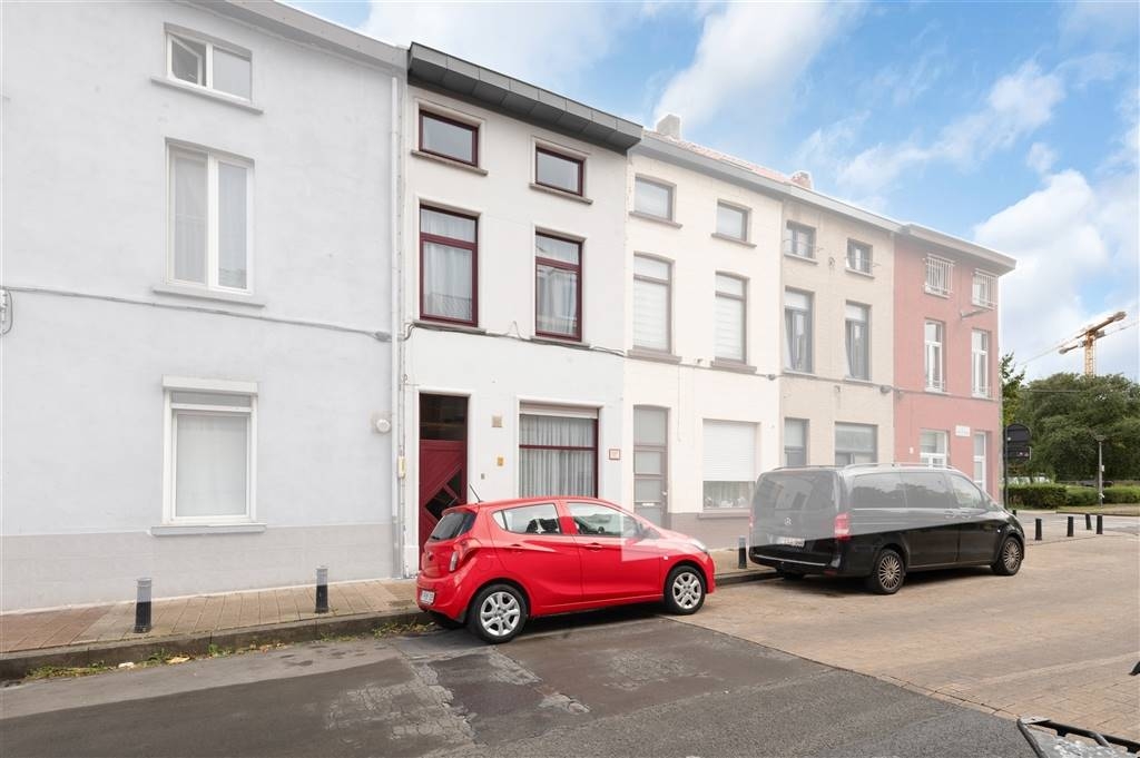 Appartementsgebouw te  koop in Gent 9000 540000.00€ 5 slaapkamers 147.00m² - Zoekertje 599768