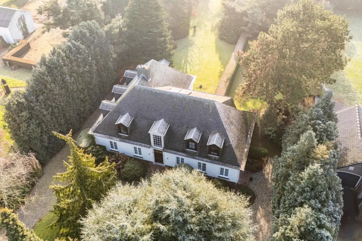 Huis te  koop in Idegem 9506 649000.00€ 5 slaapkamers 400.00m² - Zoekertje 649471