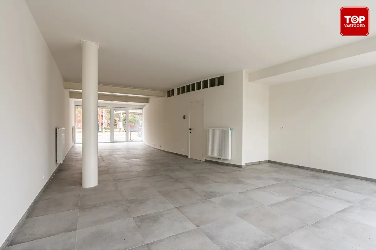 Handelszaak te  koop in Gent 9000 199000.00€  slaapkamers 80.00m² - Zoekertje 600801
