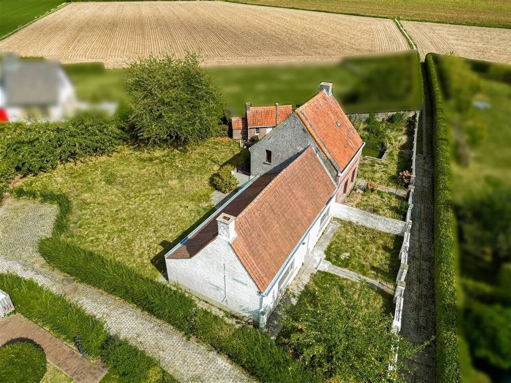 Huis te  koop in Moregem 9790 395000.00€ 2 slaapkamers 224.00m² - Zoekertje 602438