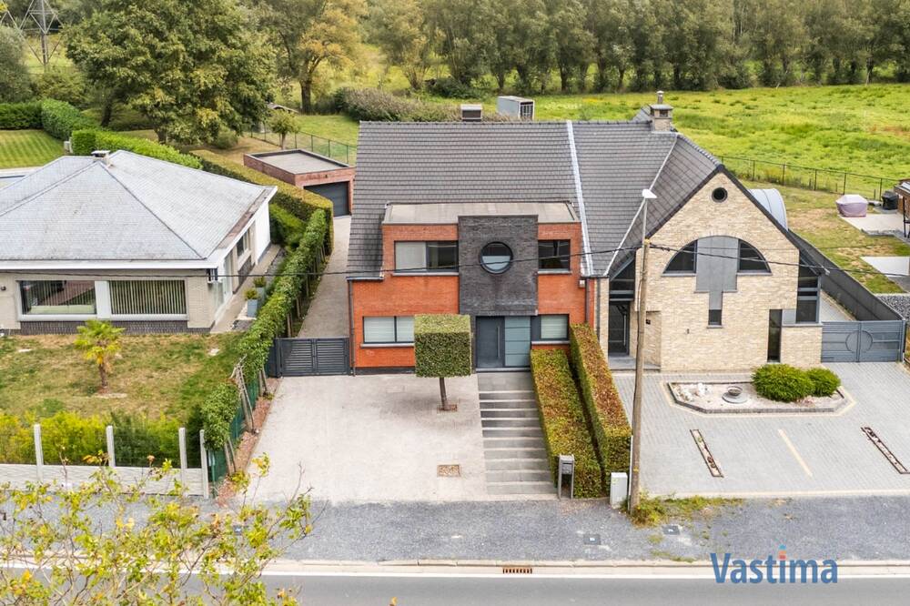 Huis te koop in Ninove 9400 575000.00€ 4 slaapkamers 254.00m² - Zoekertje 602020