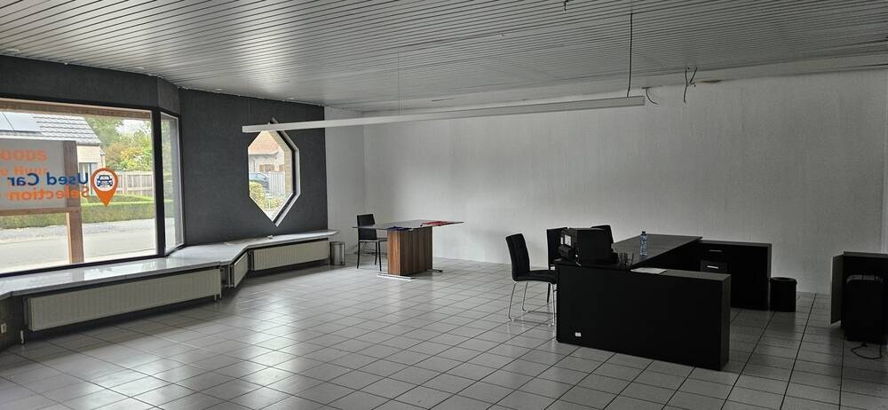 Handelszaak te  huur in Eksaarde 9160 1120.00€ 0 slaapkamers m² - Zoekertje 602824