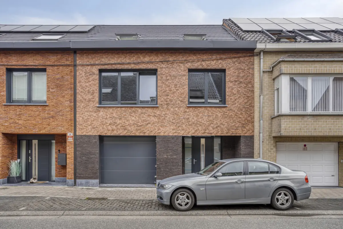 Huis te  koop in Denderleeuw 9470 339000.00€ 4 slaapkamers 256.00m² - Zoekertje 603649