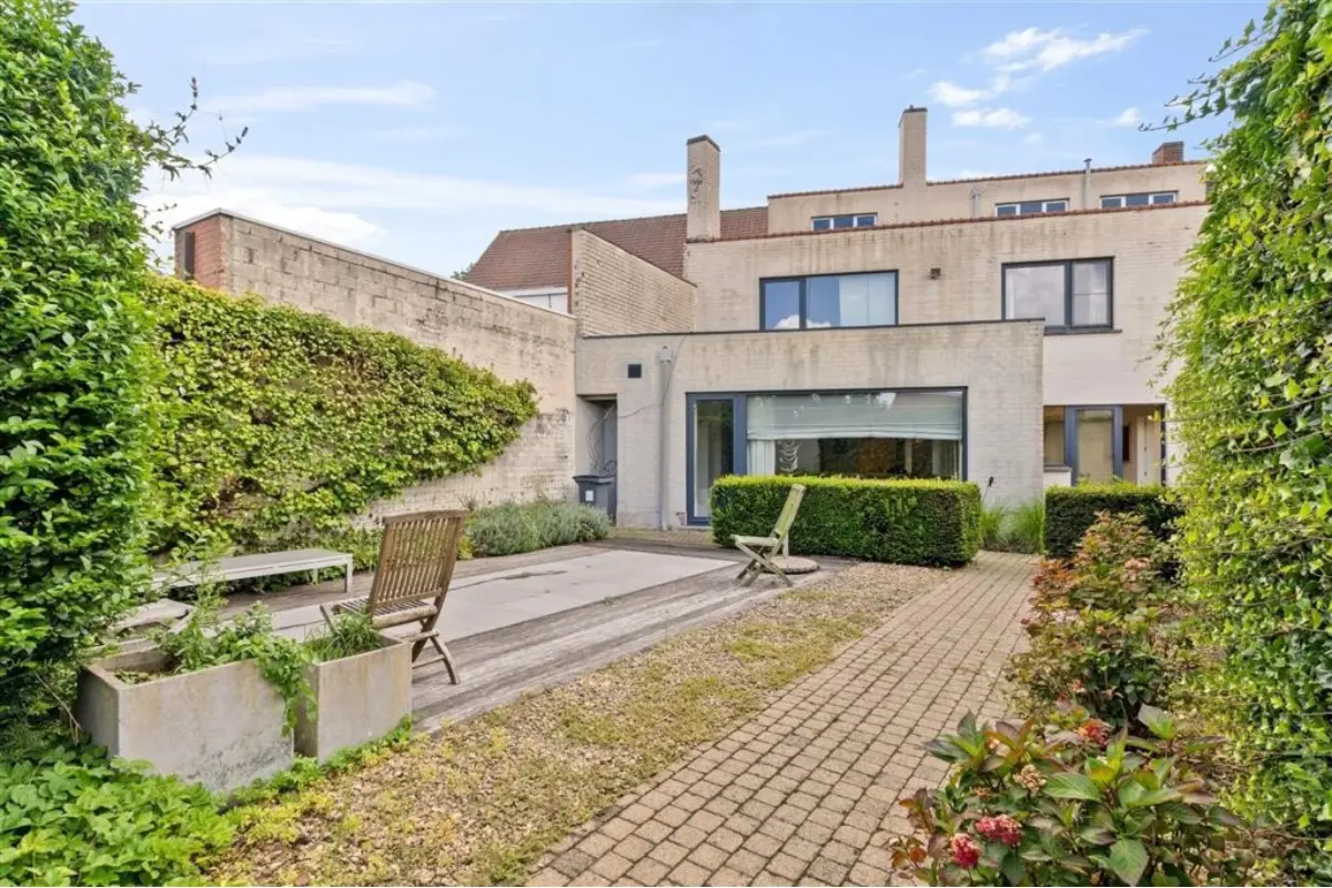 Huis te  koop in Moerbeke-Waas 9180 465000.00€ 5 slaapkamers 340.00m² - Zoekertje 603996