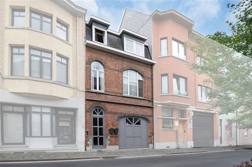 Huis te  koop in Aalst 9300 625000.00€ 6 slaapkamers 347.00m² - Zoekertje 603656