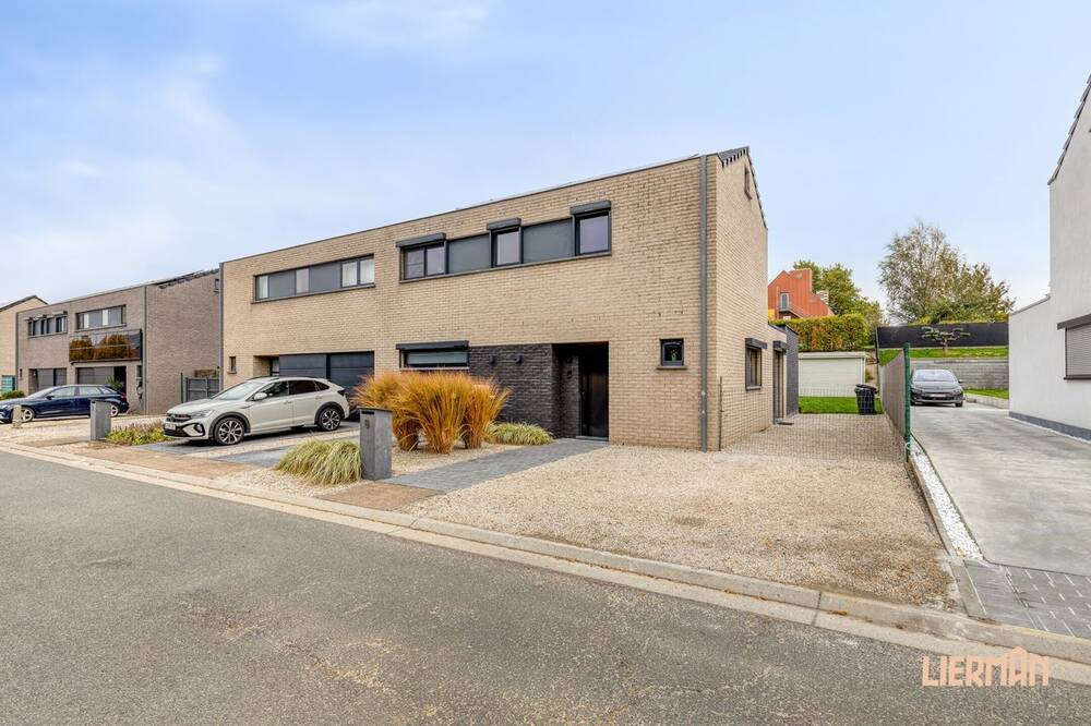 Huis te koop in Herzele 9550 399000.00€ 4 slaapkamers 180.00m² - Zoekertje 604602