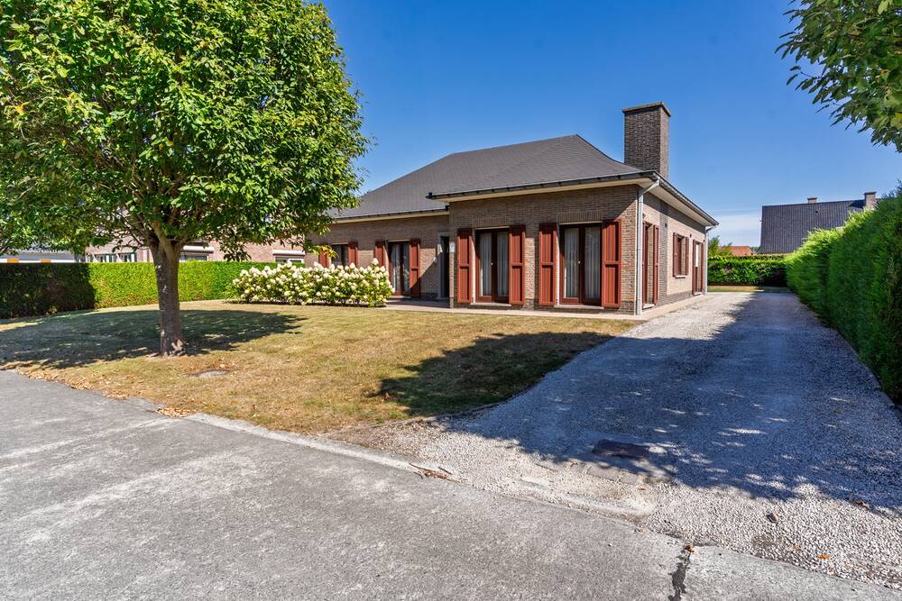 Huis te  koop in De Pinte 9840 549000.00€ 3 slaapkamers 189.00m² - Zoekertje 604610