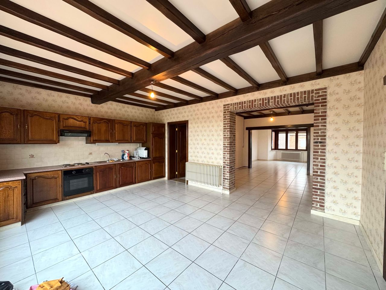 Huis te  koop in Erpe-Mere 9420 345000.00€ 3 slaapkamers 231.00m² - Zoekertje 605419