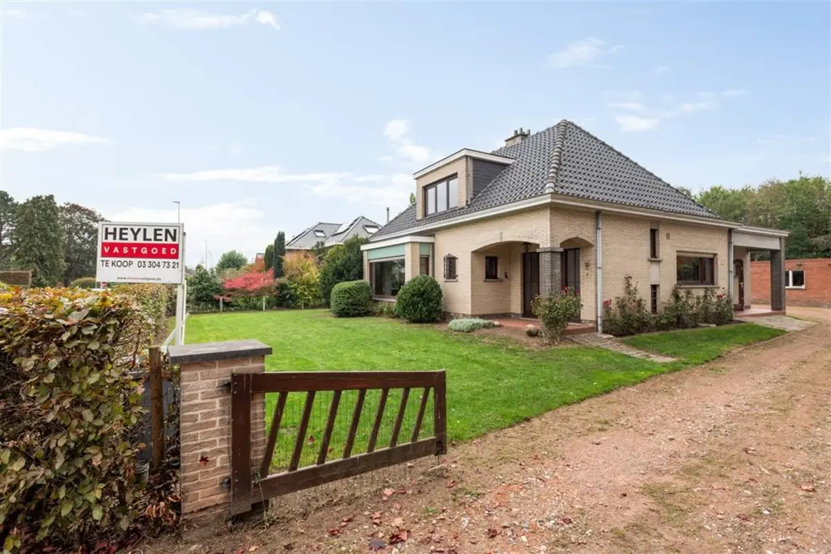 Huis te  koop in Sinaai-Waas 9112 499000.00€ 4 slaapkamers 224.00m² - Zoekertje 605354