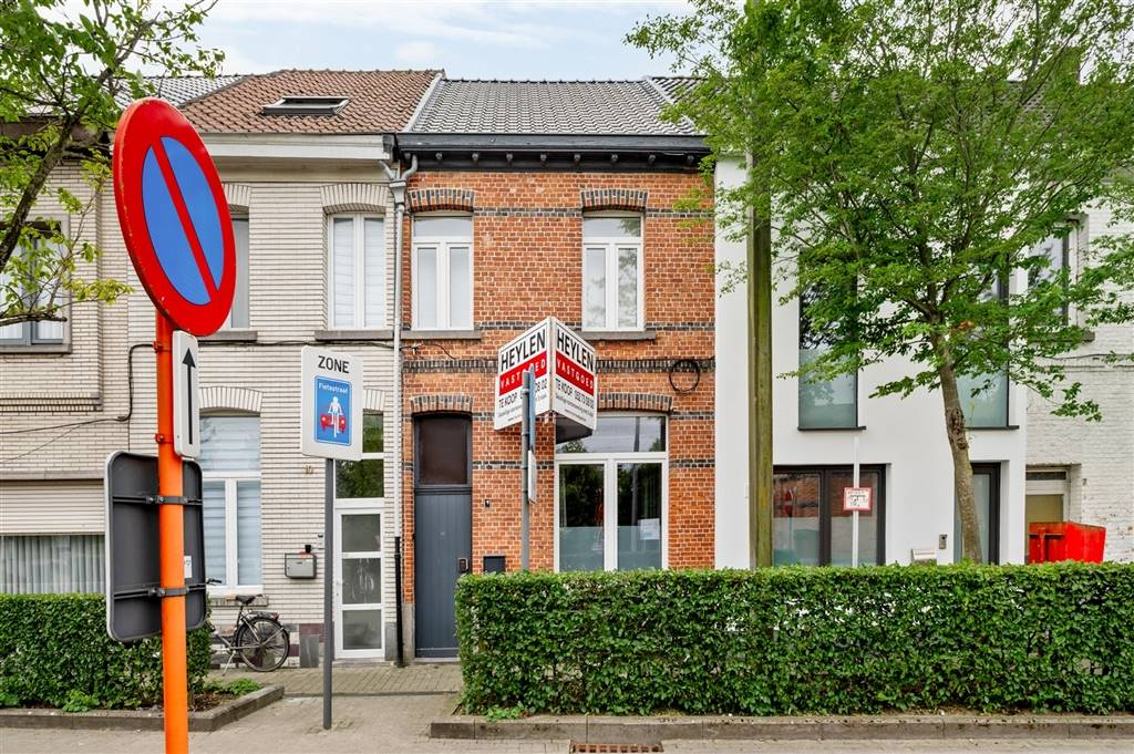 Huis te koop in Sint-Niklaas 9100 225000.00€ 3 slaapkamers 115.00m² - Zoekertje 605849