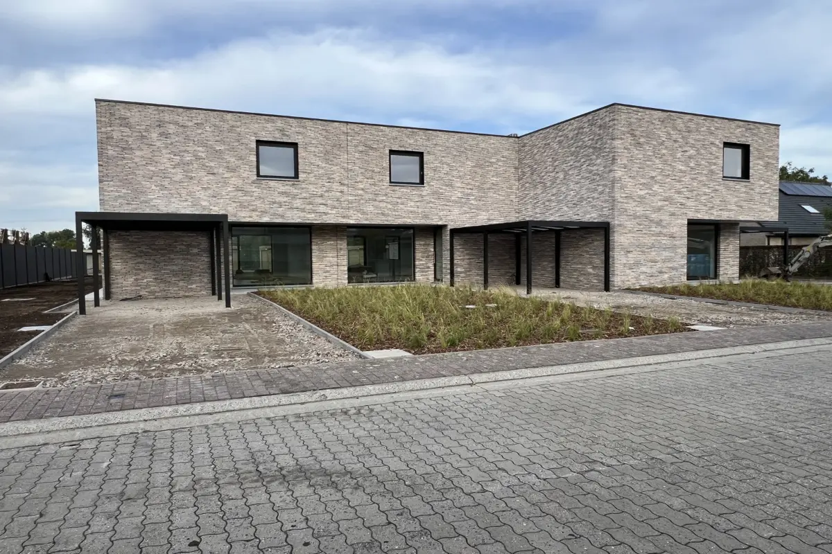 Huis te  huur in Zulte 9870 1175.00€ 3 slaapkamers 123.95m² - Zoekertje 607366