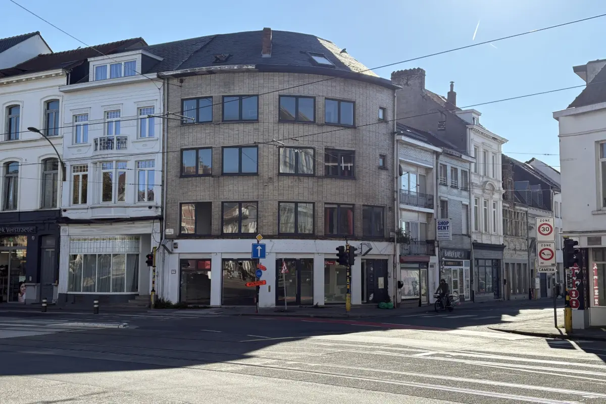 Handelszaak te  in Gent 9000 1450.00€  slaapkamers 69.00m² - Zoekertje 607290