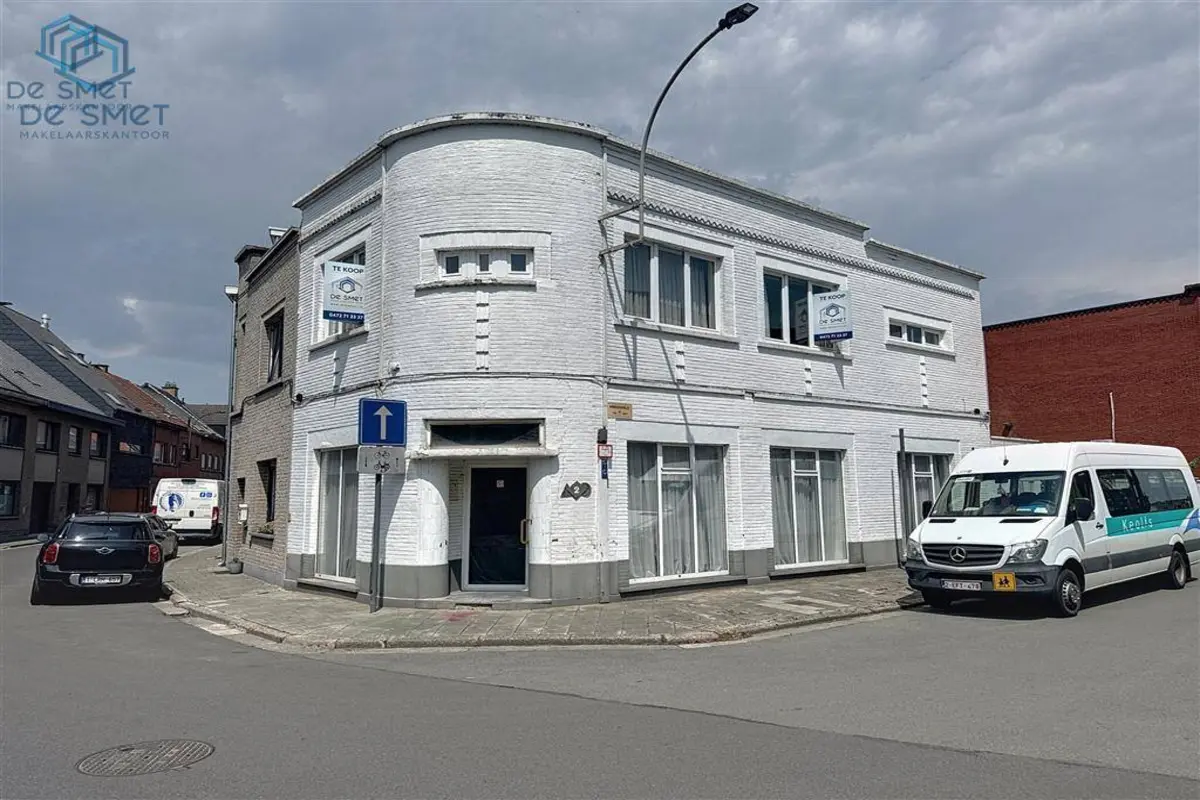 Huis te  koop in Aalst 9300 290000.00€ 4 slaapkamers 216.00m² - Zoekertje 606796