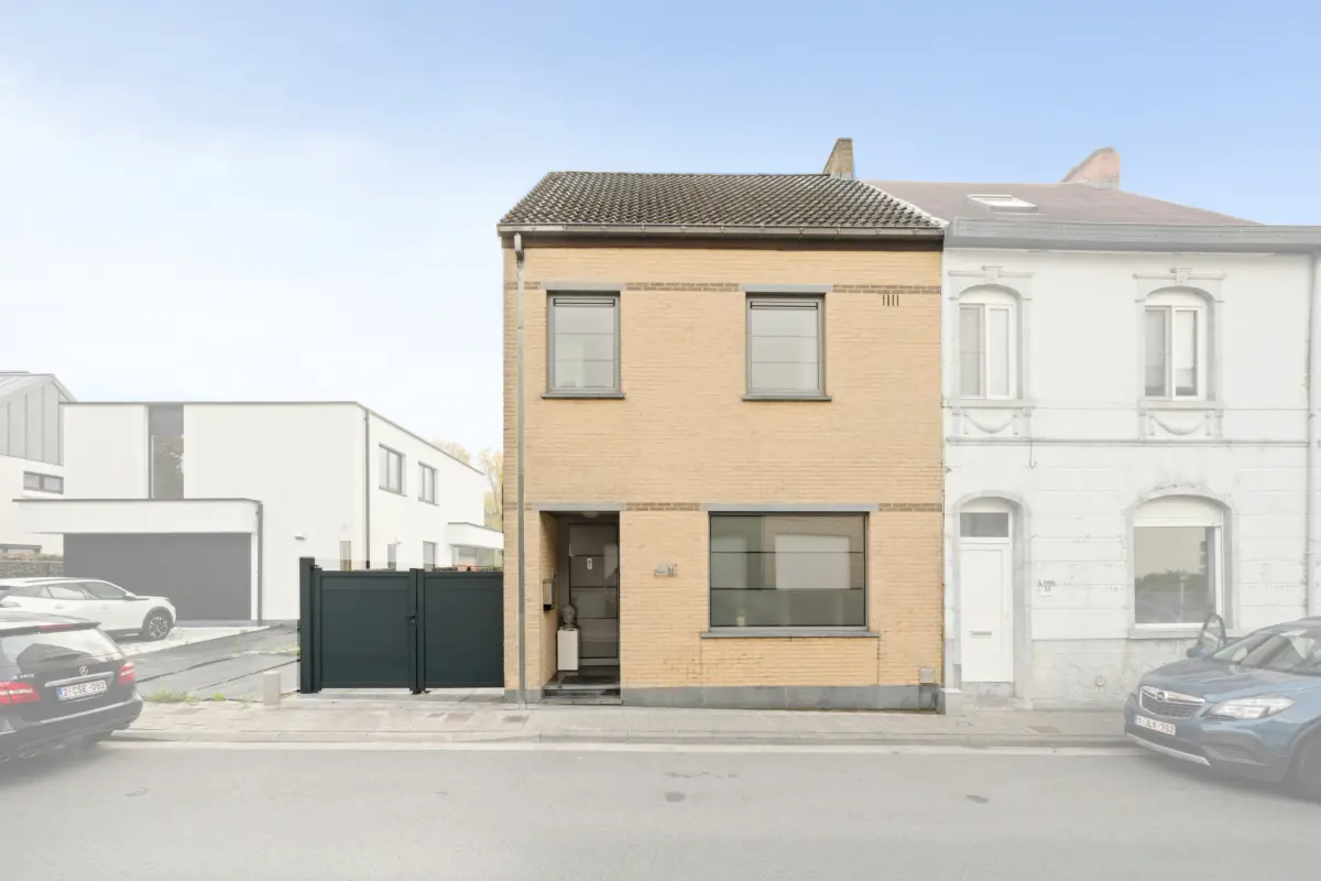 Huis te  koop in Erembodegem 9320 399000.00€ 3 slaapkamers 198.00m² - Zoekertje 606823