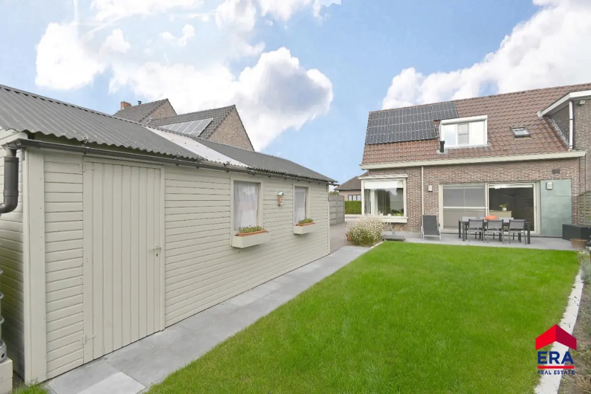 Huis te  koop in Evergem 9940 319000.00€ 2 slaapkamers 110.00m² - Zoekertje 608440