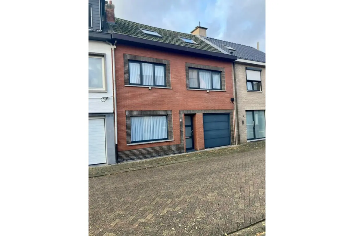 Huis te  koop in Beveren-Waas 9120 359000.00€ 4 slaapkamers 145.00m² - Zoekertje 608472