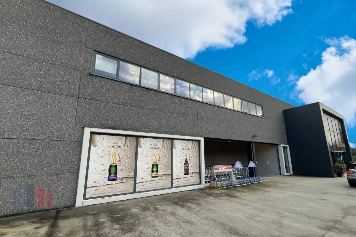 Handelszaak te  huur in Melle 9090 5743.00€  slaapkamers 839.00m² - Zoekertje 607983