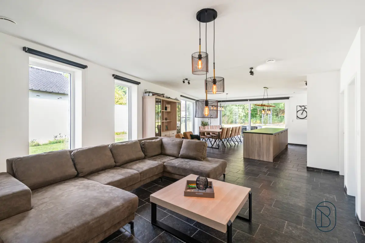 Huis te koop in Ronse 9600 475000.00€ 4 slaapkamers 240.00m² - Zoekertje 608119