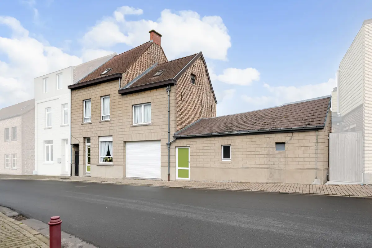 Huis te  koop in Geraardsbergen 9500 130000.00€ 3 slaapkamers 65.00m² - Zoekertje 608381