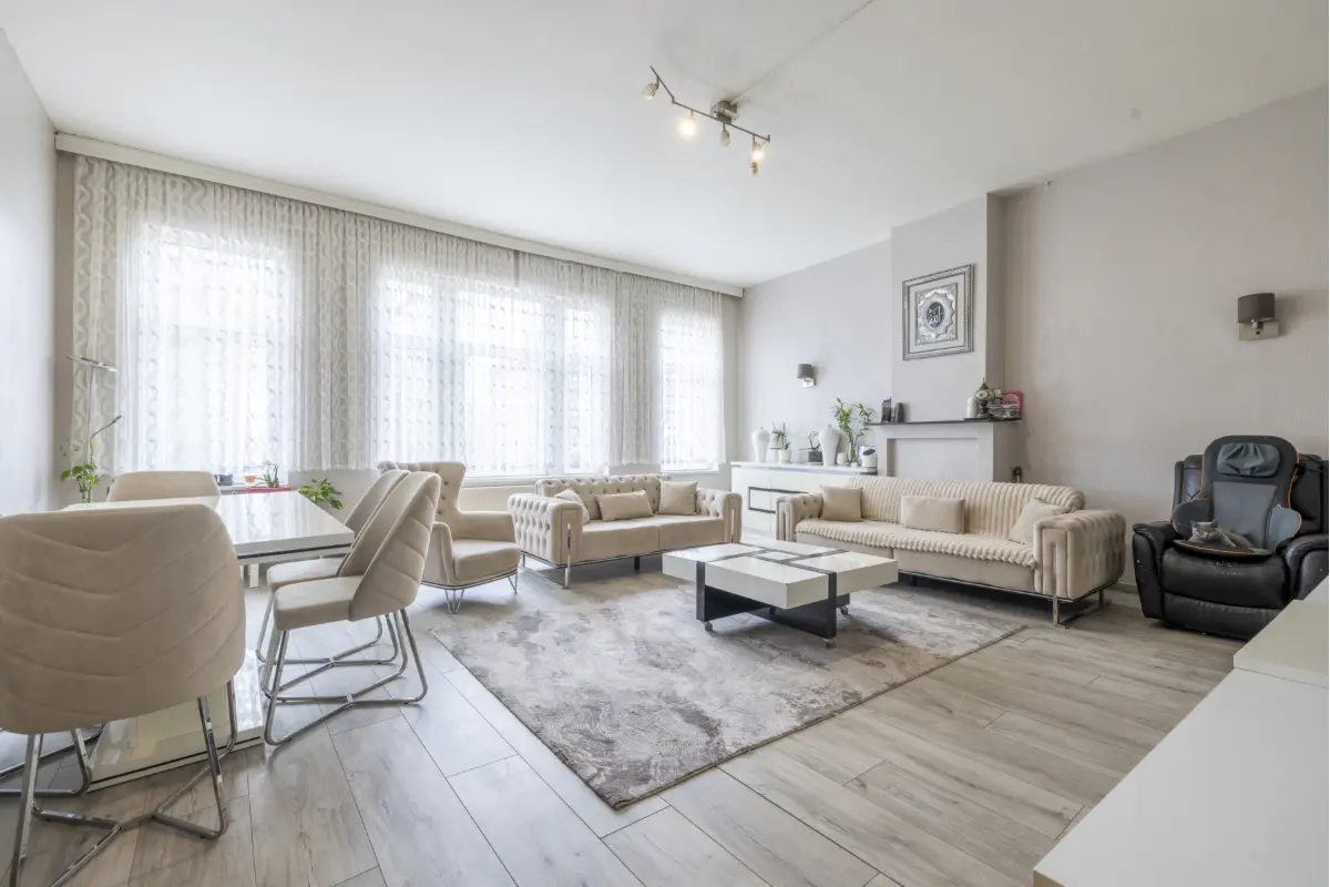 Appartementsgebouw te  koop in Gent 9000 569000.00€  slaapkamers 350.00m² - Zoekertje 608379