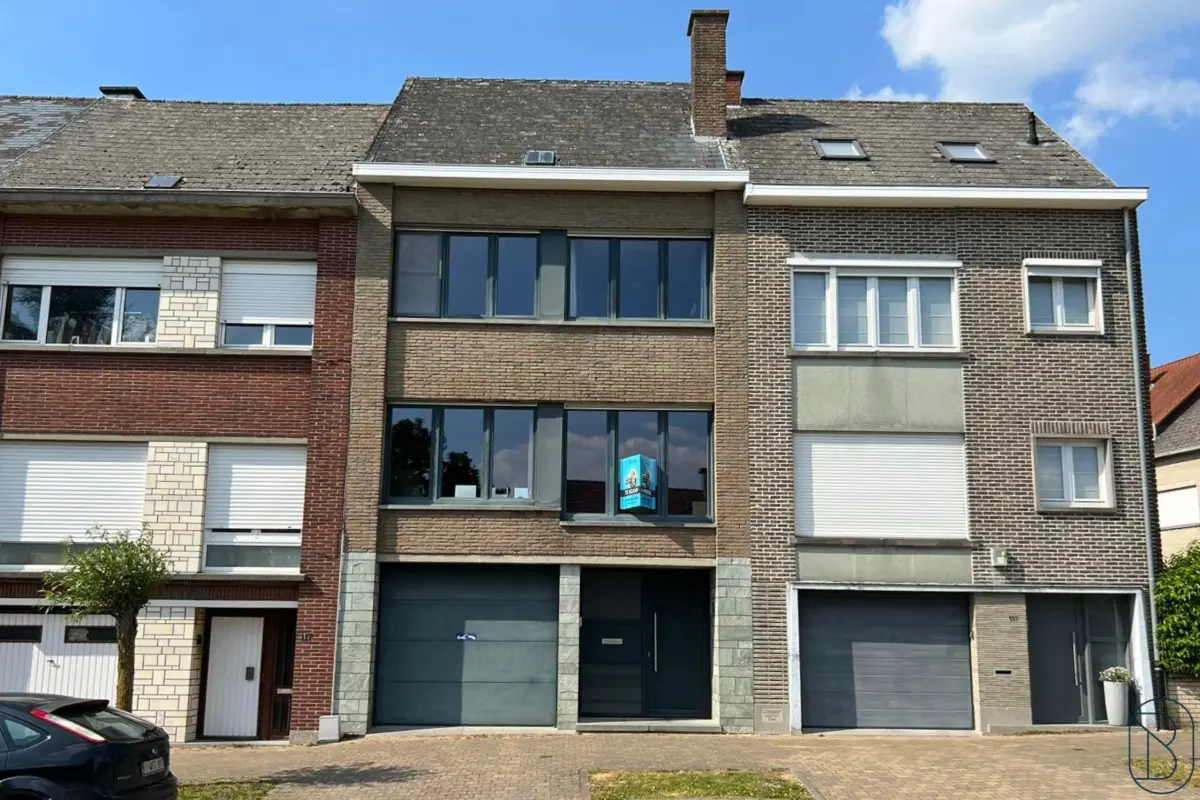Huis te koop in Ronse 9600 0.00€ 3 slaapkamers 202.00m² - Zoekertje 611967