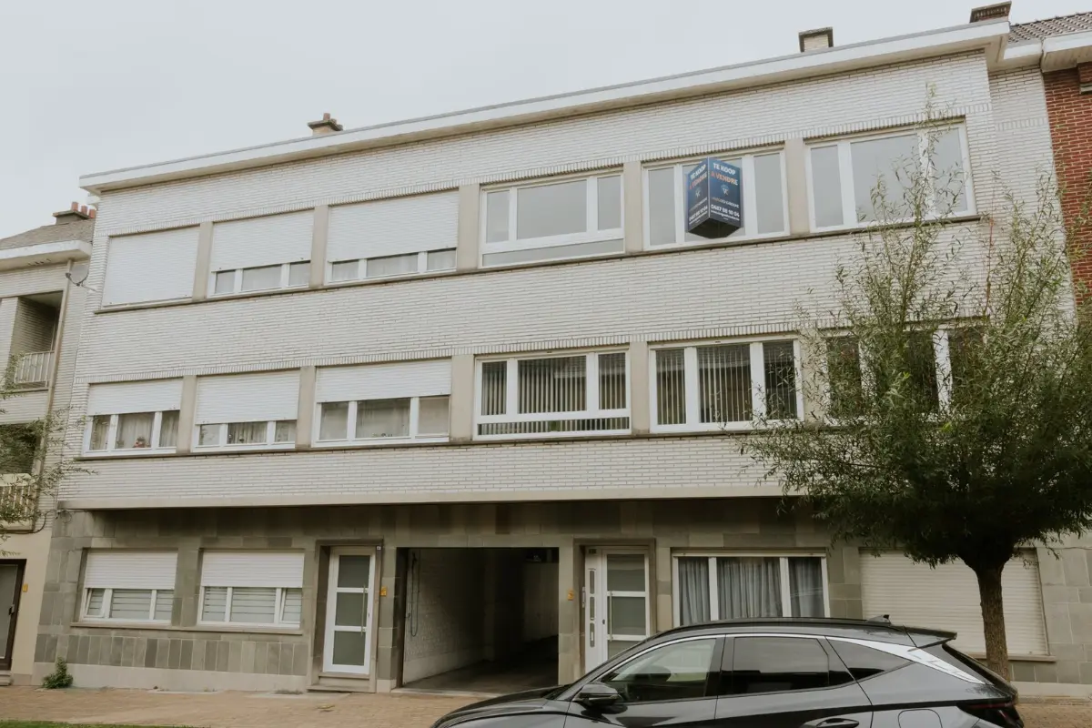 Appartement te  koop in Ronse 9600 160000.00€ 2 slaapkamers 101.00m² - Zoekertje 608991