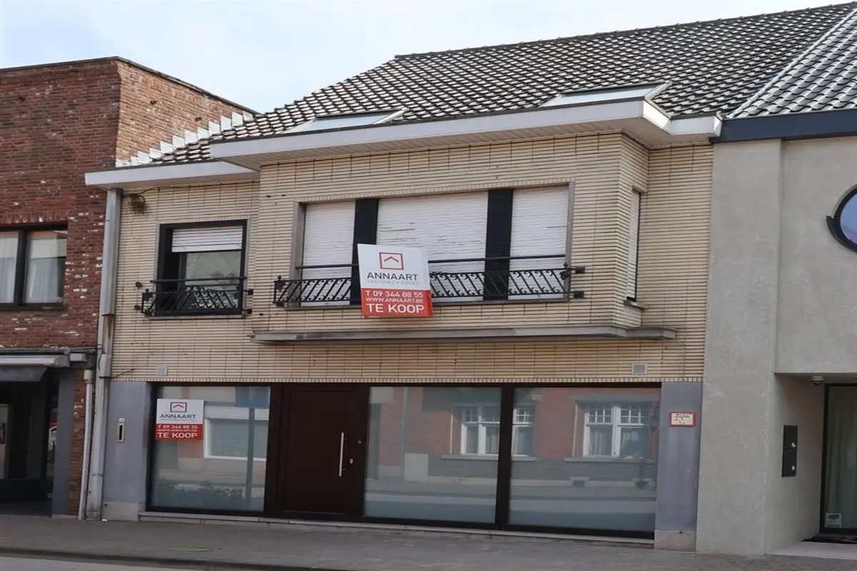 Handelszaak te  in Assenede 9960 329000.00€ 5 slaapkamers 234.00m² - Zoekertje 609090