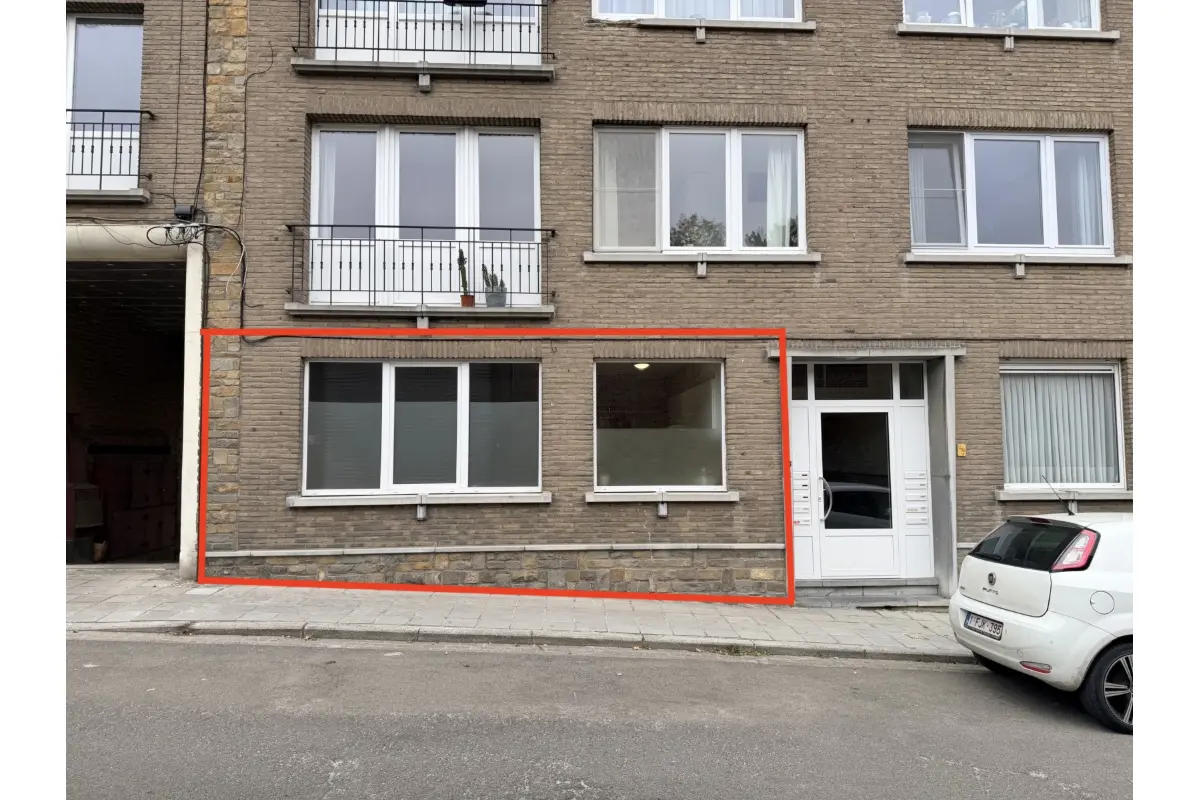 Appartement te  koop in Geraardsbergen 9500 155000.00€ 2 slaapkamers 75.00m² - Zoekertje 610008