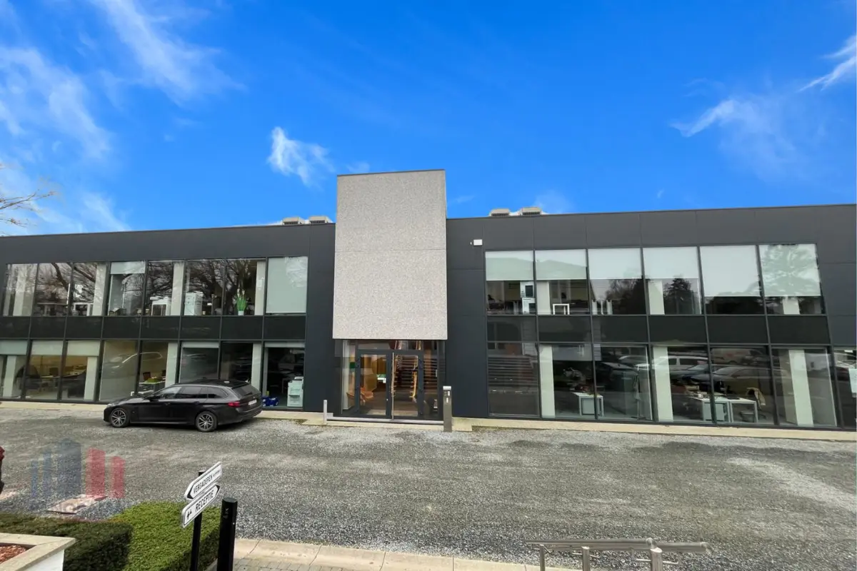 Handelszaak te  huur in Melle 9090 1485.00€  slaapkamers m² - Zoekertje 608858