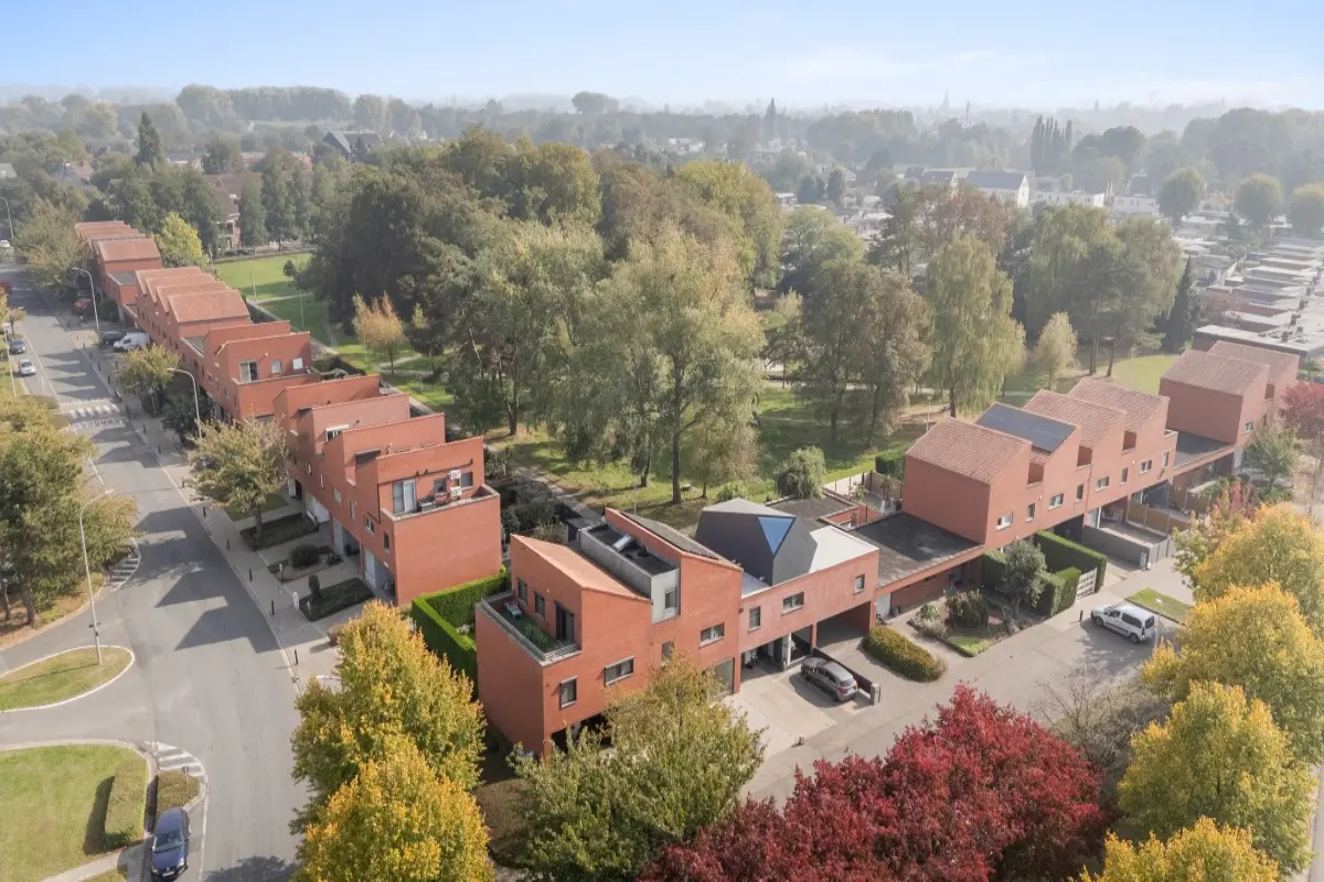 Huis te  koop in Dendermonde 9200 310000.00€ 3 slaapkamers 172.00m² - Zoekertje 610517