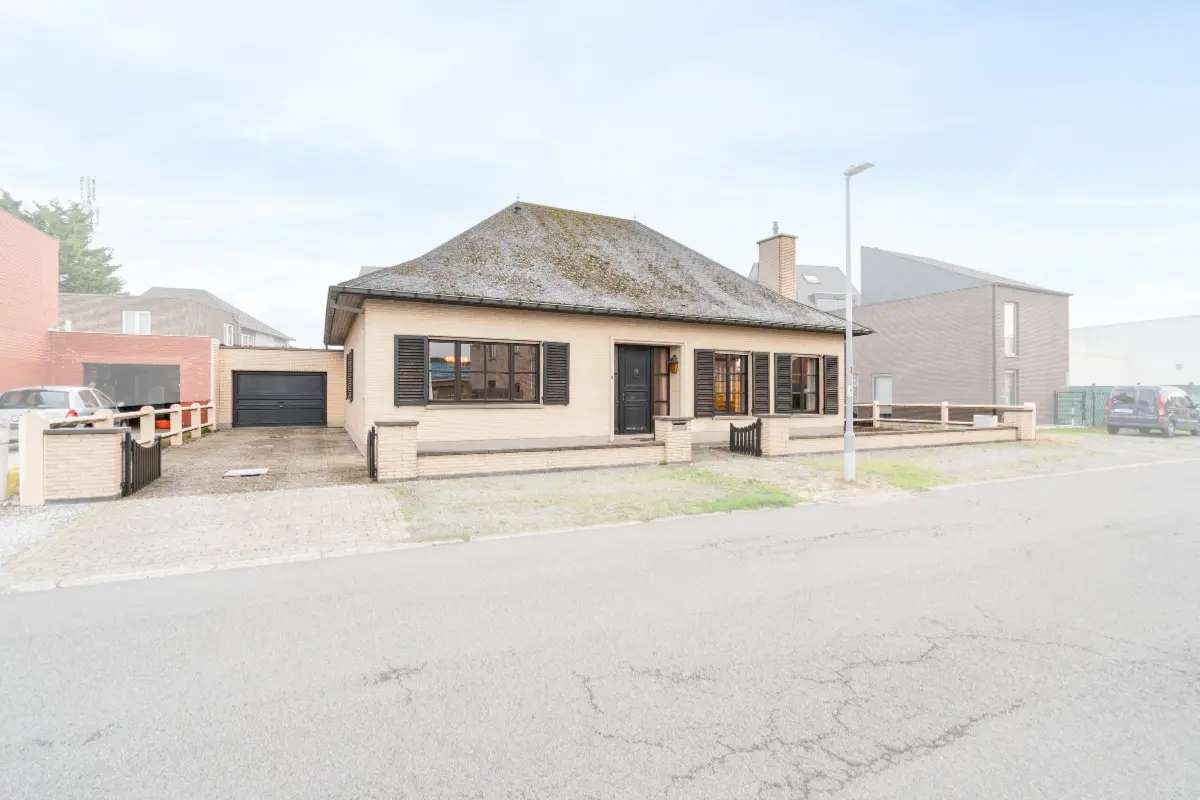 Huis te  koop in Berlare 9290 325000.00€ 2 slaapkamers 216.00m² - Zoekertje 610511