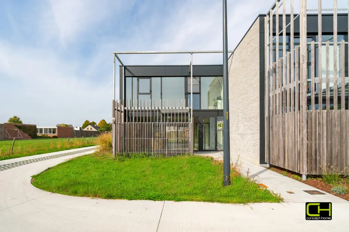 Huis te  koop in Drongen 9031 635000.00€ 3 slaapkamers 165.00m² - Zoekertje 610238