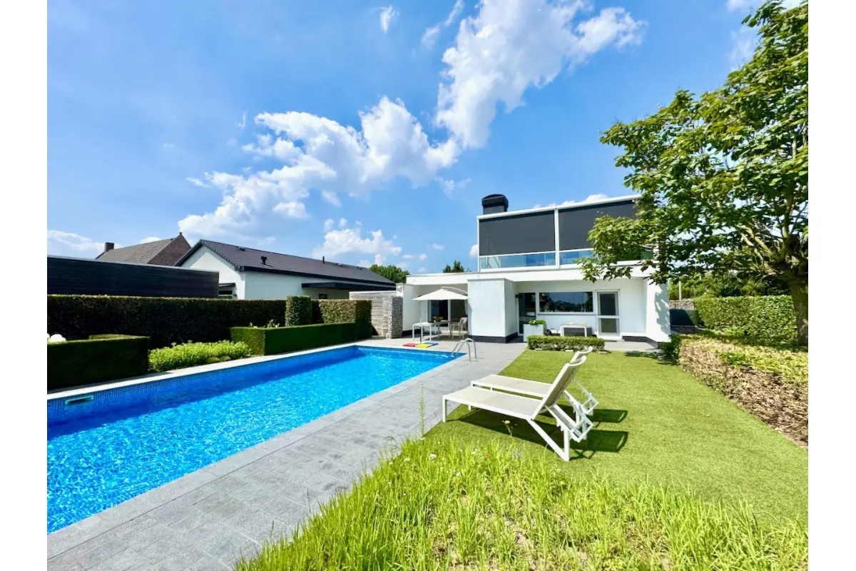 Huis te  koop in Ertvelde 9940 595000.00€ 4 slaapkamers 187.00m² - Zoekertje 611269