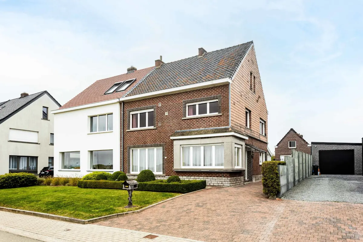 Huis te  koop in Lierde 9570 299000.00€ 3 slaapkamers 209.00m² - Zoekertje 612868