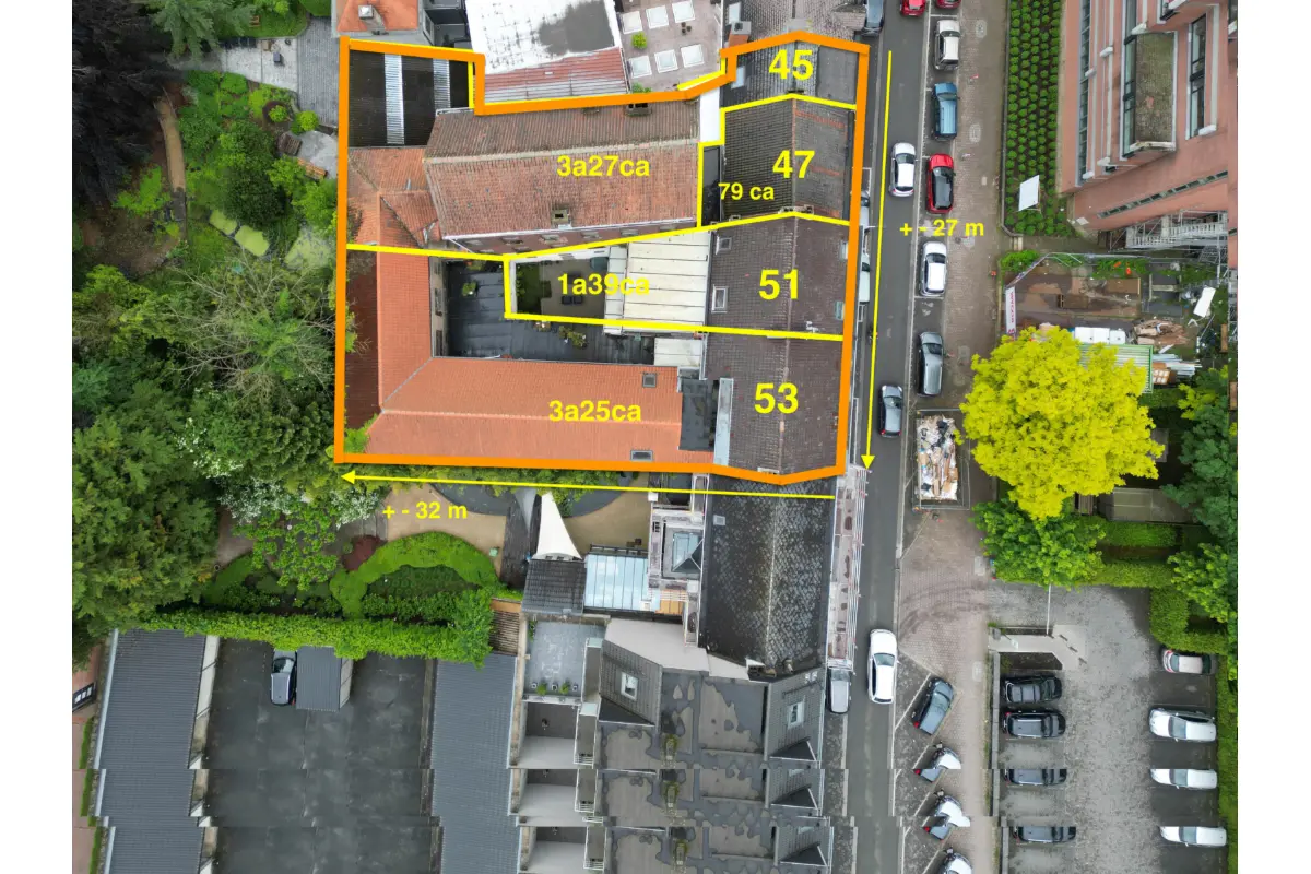 Appartementsgebouw te  koop in Geraardsbergen 9500 675000.00€  slaapkamers 550.00m² - Zoekertje 612630