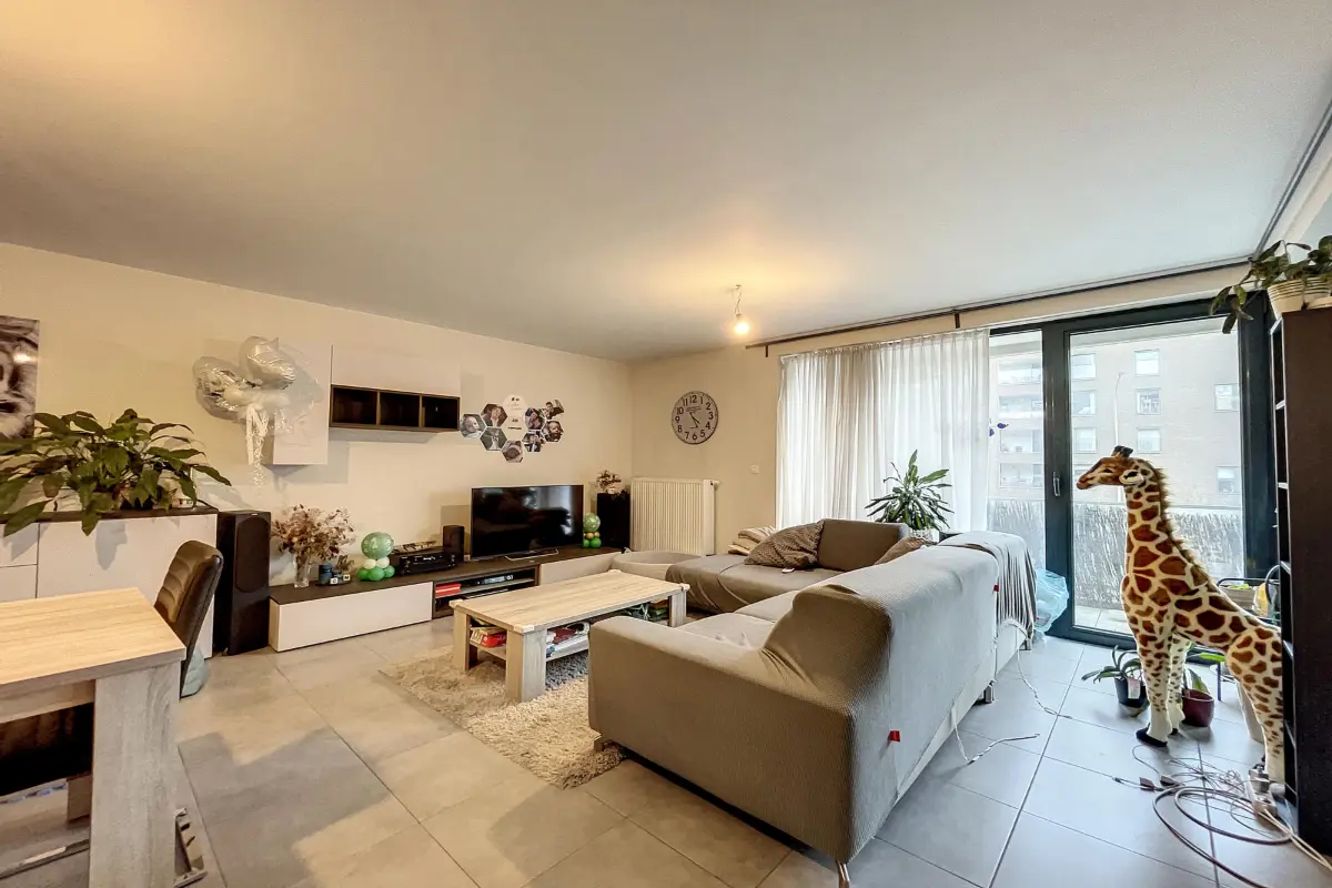 Appartement te  in Gent 9000 1100.00€ 2 slaapkamers 90.00m² - Zoekertje 613084