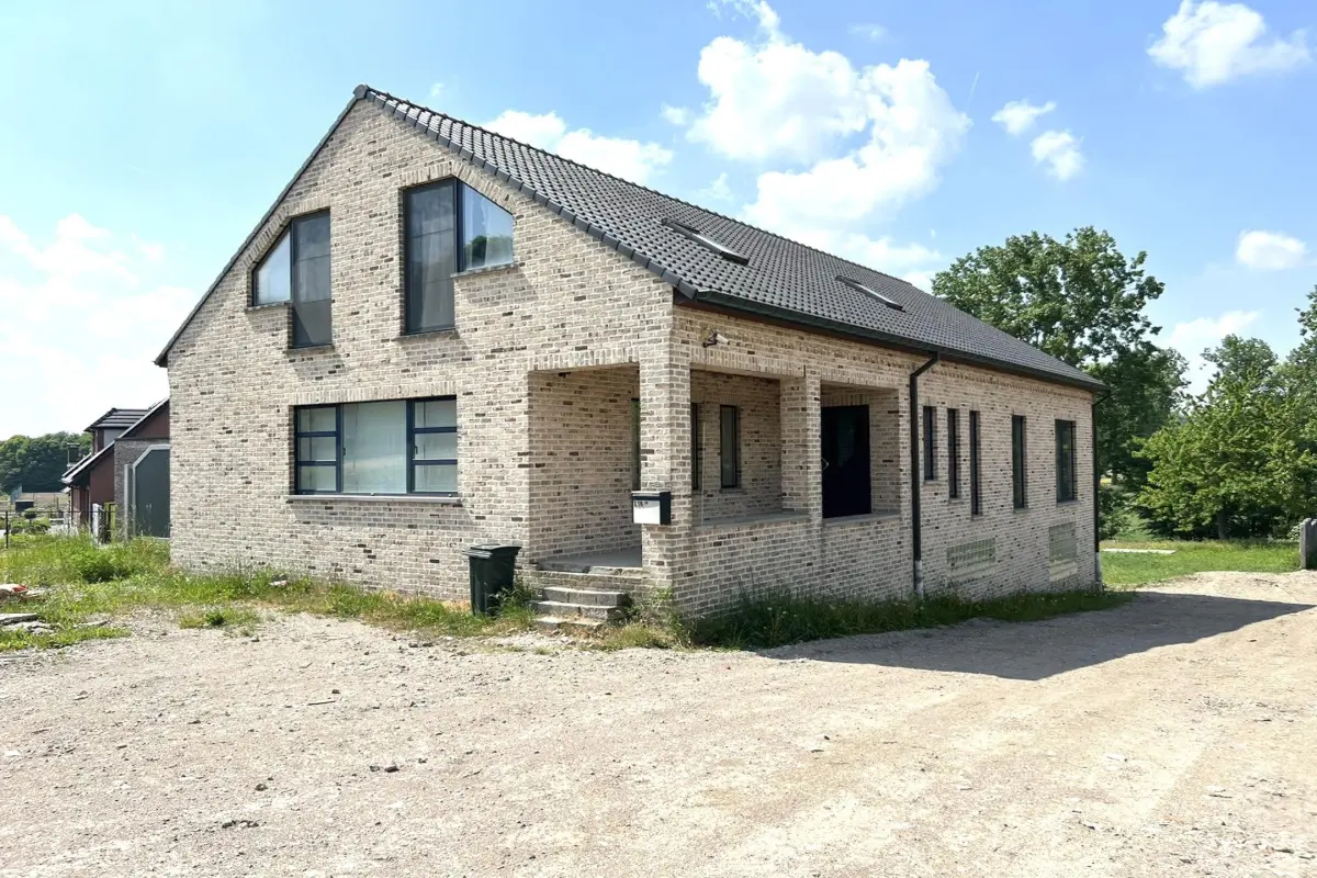 Huis te  koop in Brakel 9660 449000.00€ 3 slaapkamers 250.00m² - Zoekertje 612468