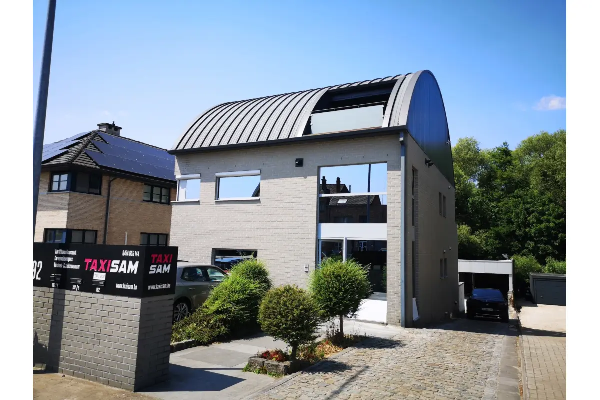 Huis te  koop in Ninove 9400 748500.00€  slaapkamers 300.00m² - Zoekertje 612614