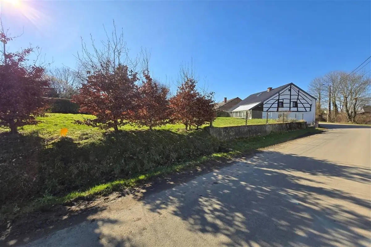 Boerderij te  in Durbuy 6940 164000.00€ 4 slaapkamers 145.00m² - Zoekertje 612960