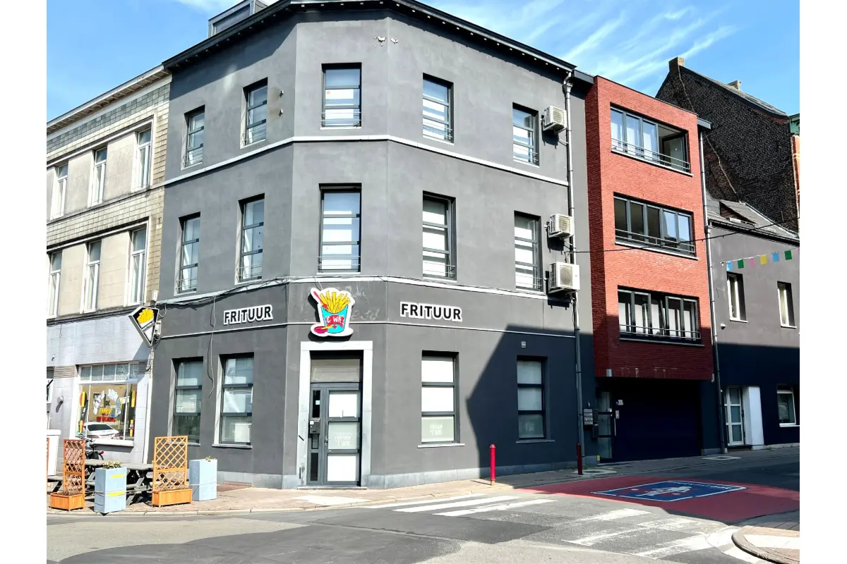 Mixgebouw te  koop in Geraardsbergen 9500 898000.00€ 7 slaapkamers 500.00m² - Zoekertje 613641