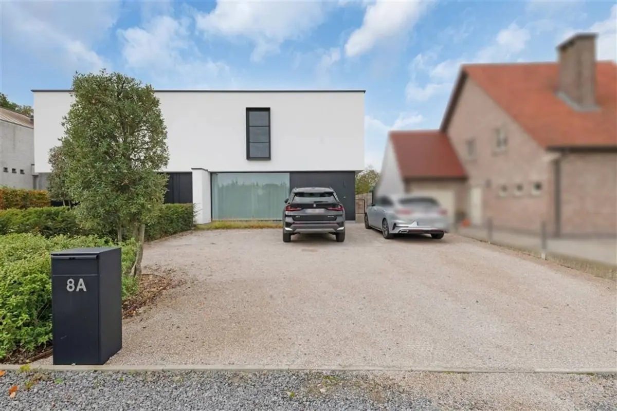 Huis te  huur in Zottegem 9620 1350.00€ 3 slaapkamers 163.00m² - Zoekertje 613917