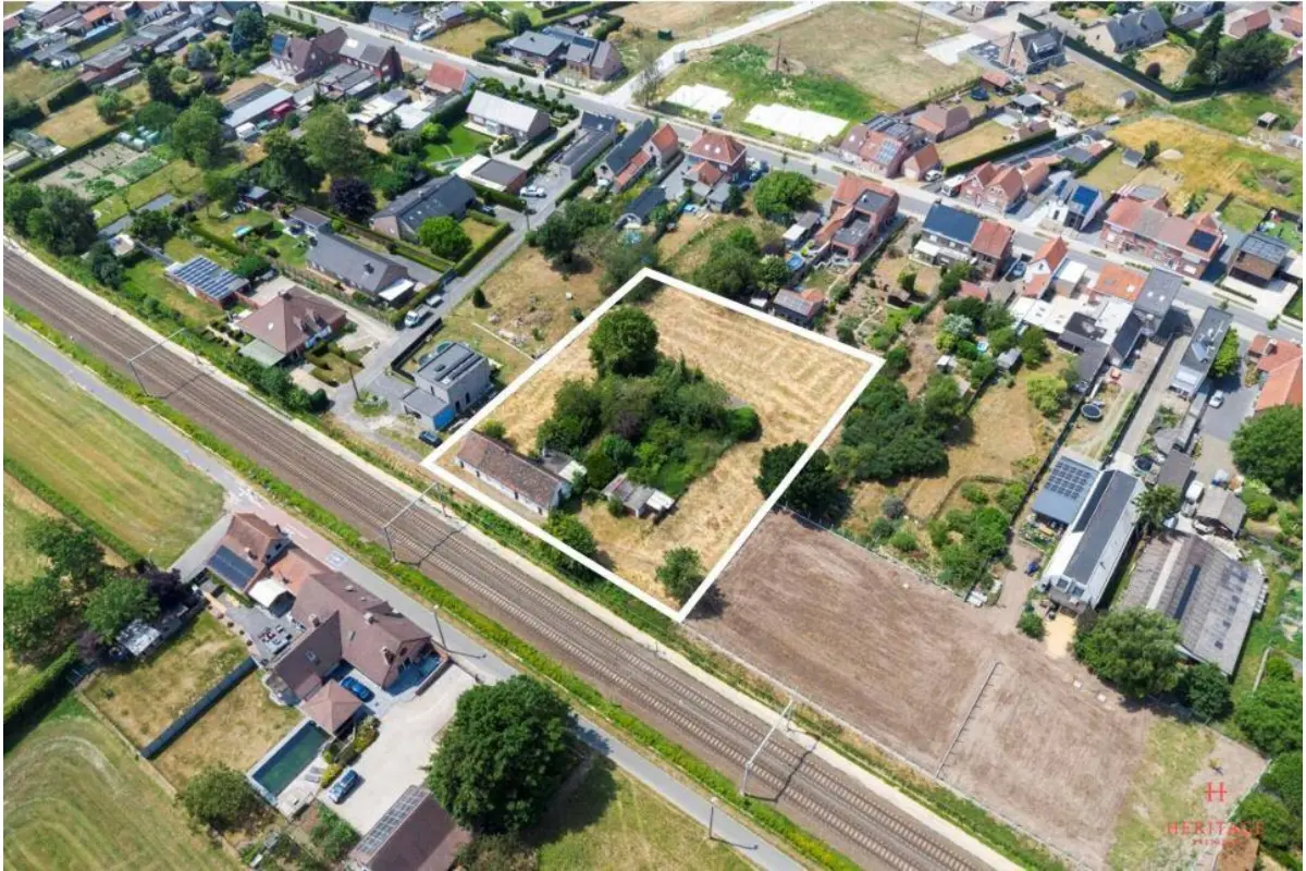 Bouwgrond te  koop in Zulte 9870 298000.00€  slaapkamers m² - Zoekertje 615086