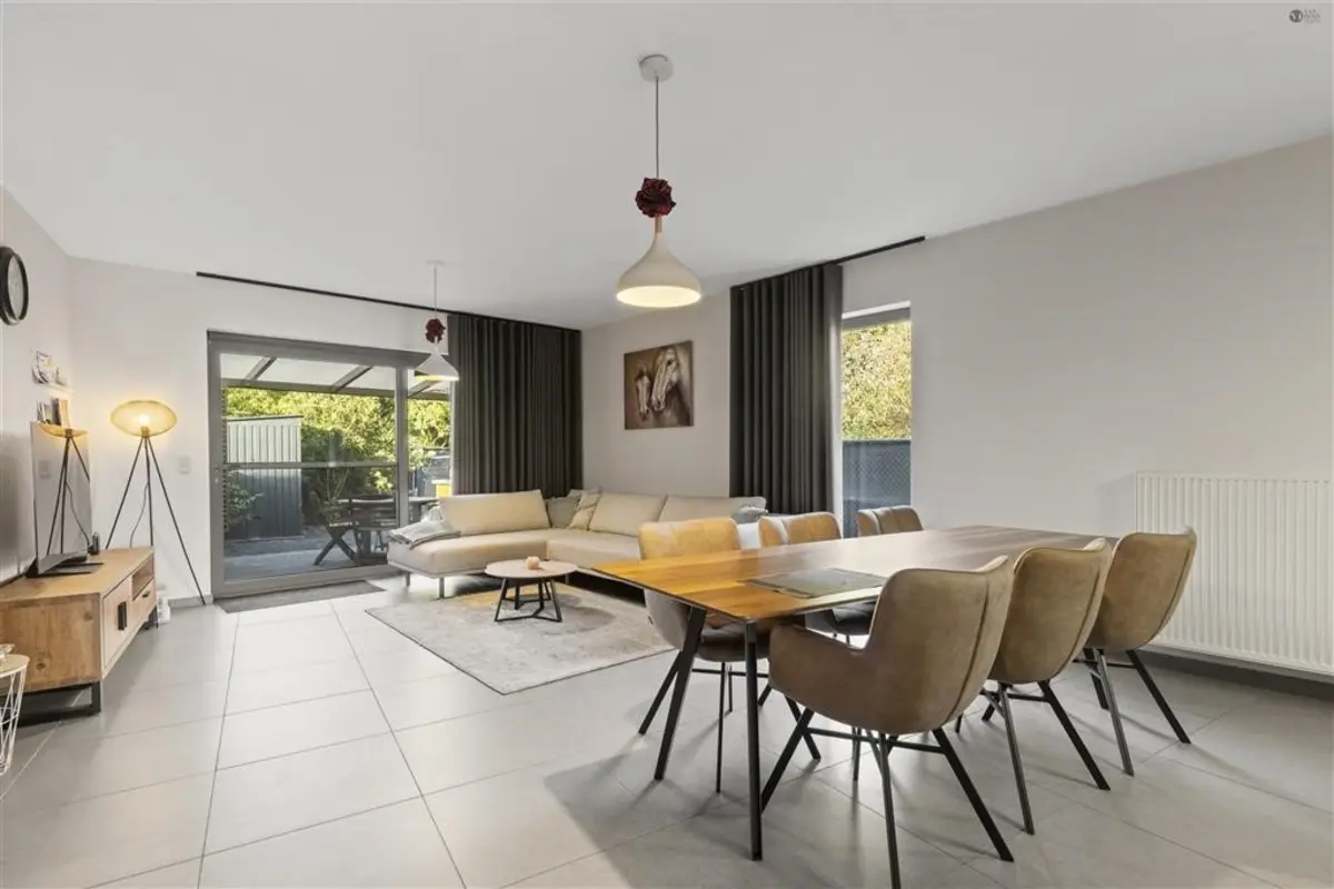 Huis te  koop in Stekene 9190 407000.00€ 3 slaapkamers 155.00m² - Zoekertje 614592