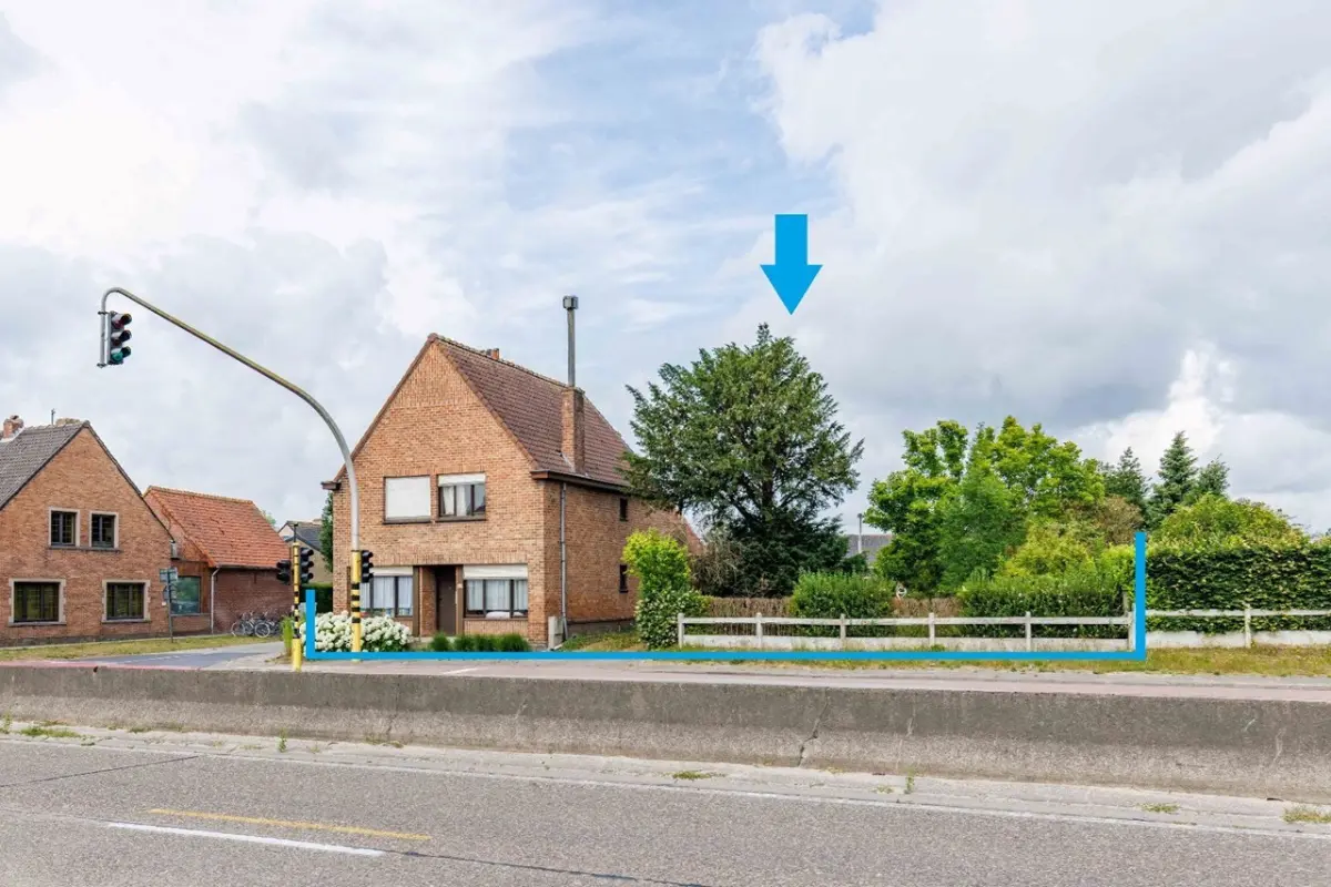 Huis te  koop in Knesselare 9910 189000.00€ 3 slaapkamers m² - Zoekertje 614778