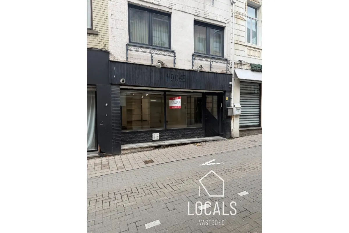 Handelszaak te  huur in Ninove 9400 650.00€  slaapkamers 50.00m² - Zoekertje 614814