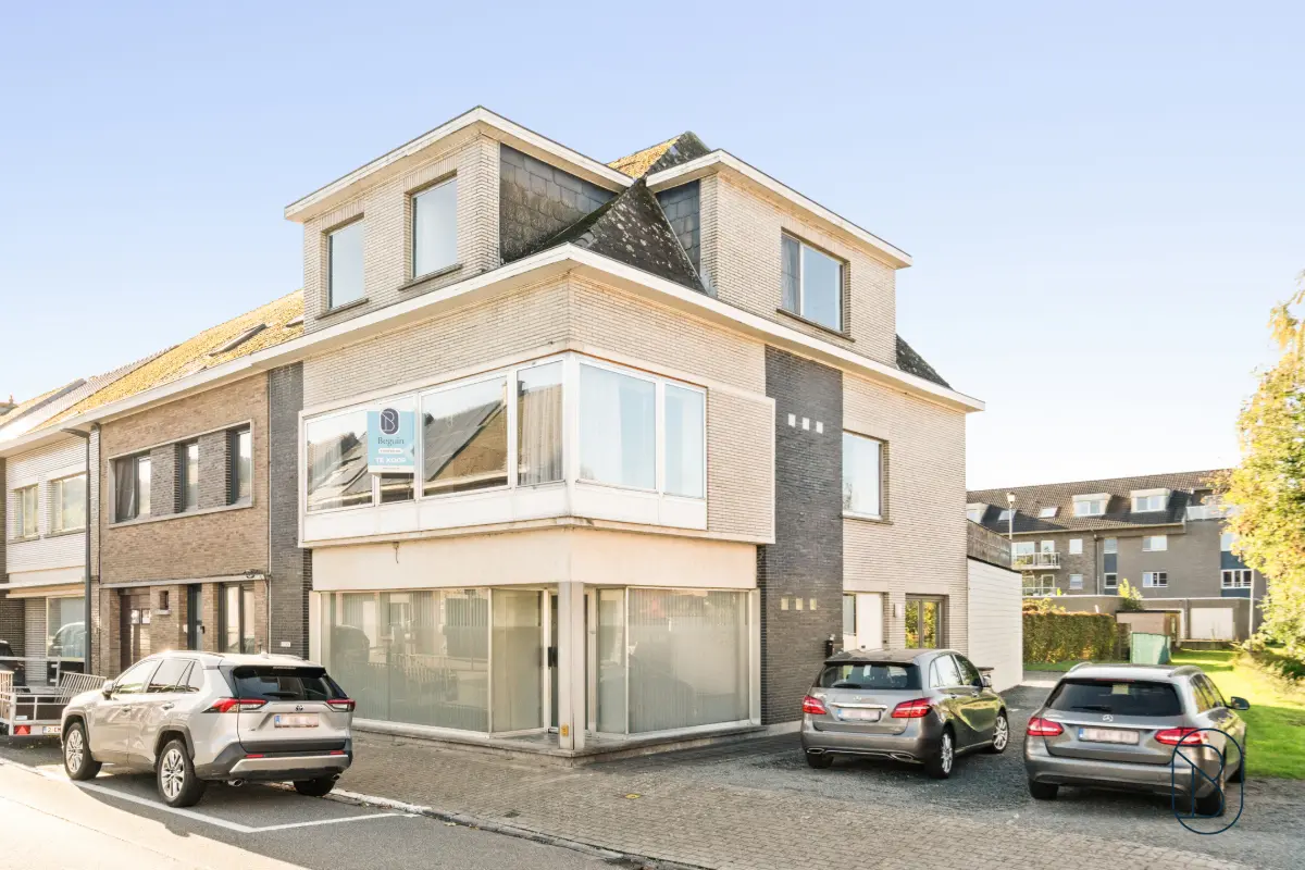 Huis te  koop in Brakel 9660 419000.00€ 4 slaapkamers 250.00m² - Zoekertje 614441