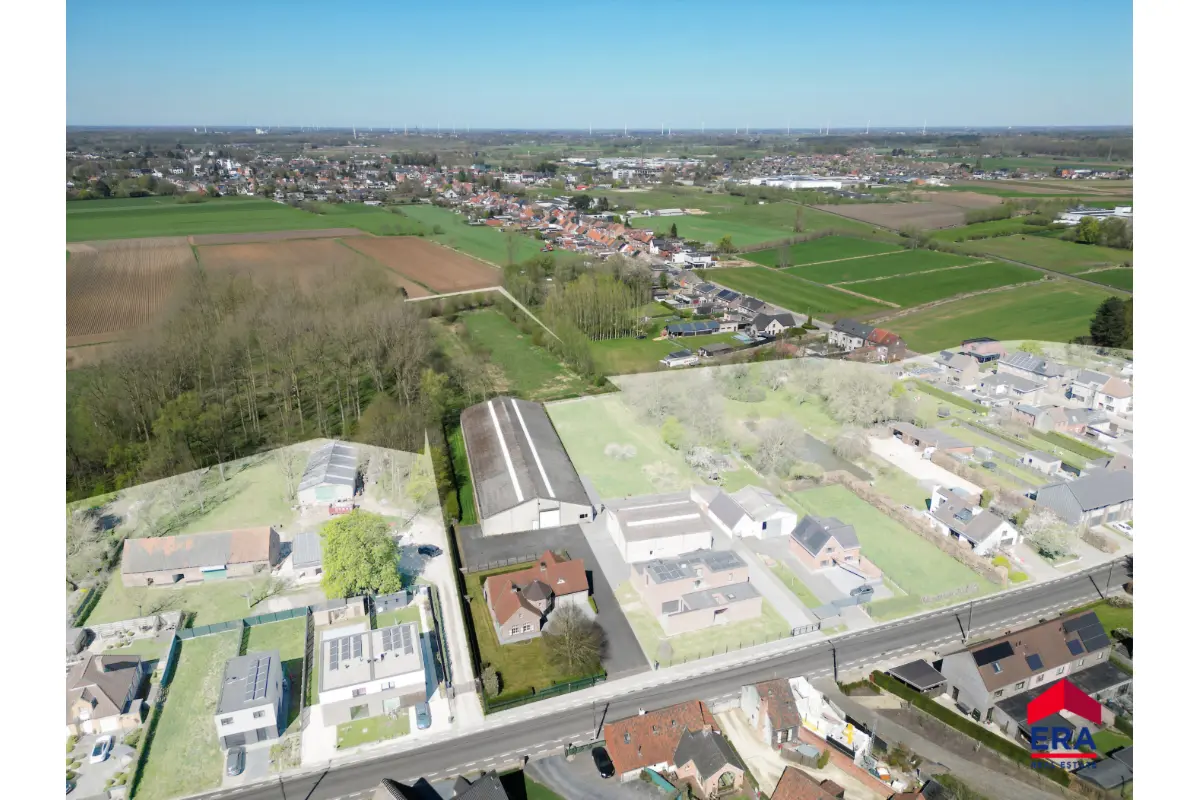 Huis te  koop in Waarschoot 9950 899000.00€ 4 slaapkamers 300.00m² - Zoekertje 614988