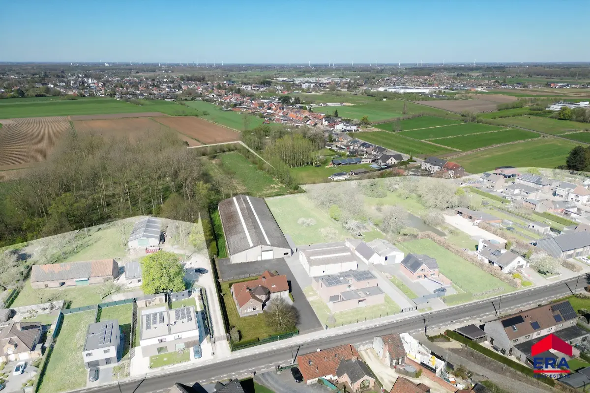 Huis te  koop in Waarschoot 9950 899000.00€ 4 slaapkamers 300.00m² - Zoekertje 614988