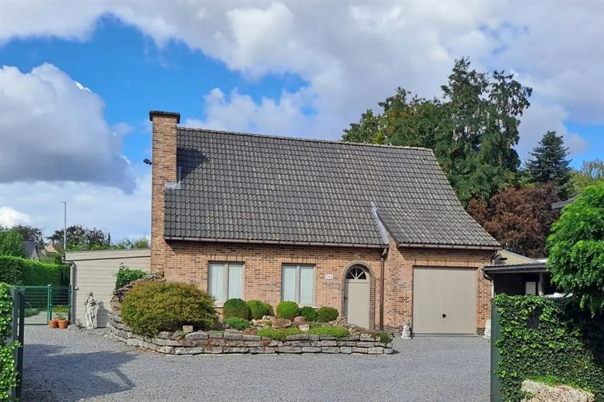 Huis te  koop in Stekene 9190 479000.00€ 3 slaapkamers m² - Zoekertje 614909