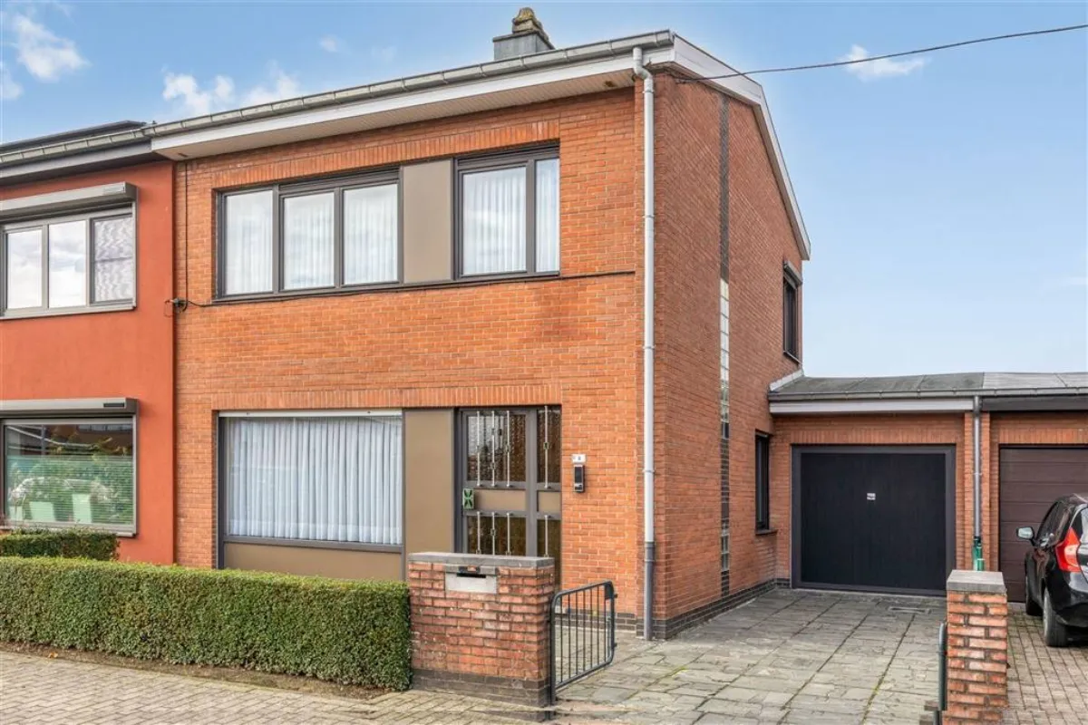 Huis te  koop in Buggenhout 9255 264000.00€ 3 slaapkamers 120.00m² - Zoekertje 615007